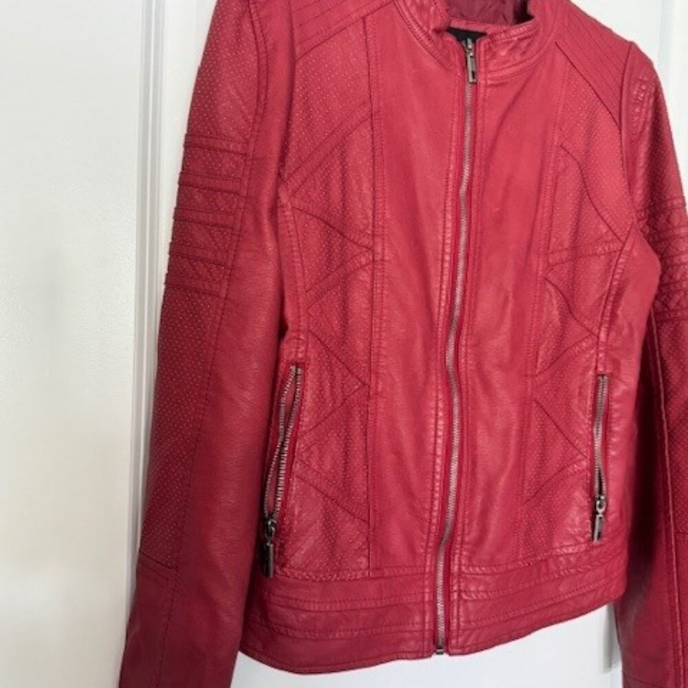 Lock and Love faux leather vegan motorcycle jacket. Red w/ zips. Sz Small - Picture 3 of 8